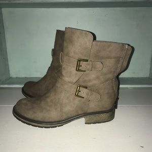 Steve Madden Boots